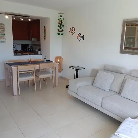 Apartamento Con Pistas De Tenis Y Piscina En * Platja d'Aro