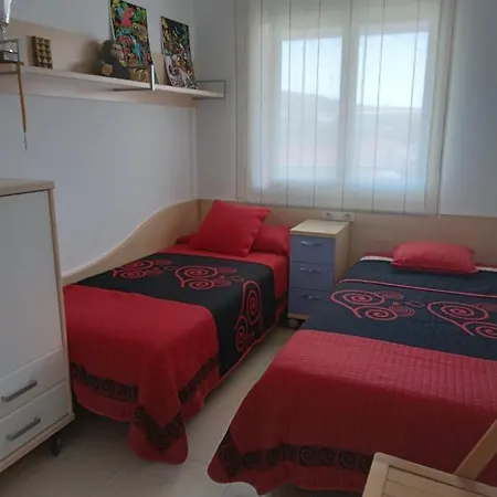 Apartamento Con Pistas De Tenis Y Piscina En Апартаменти *